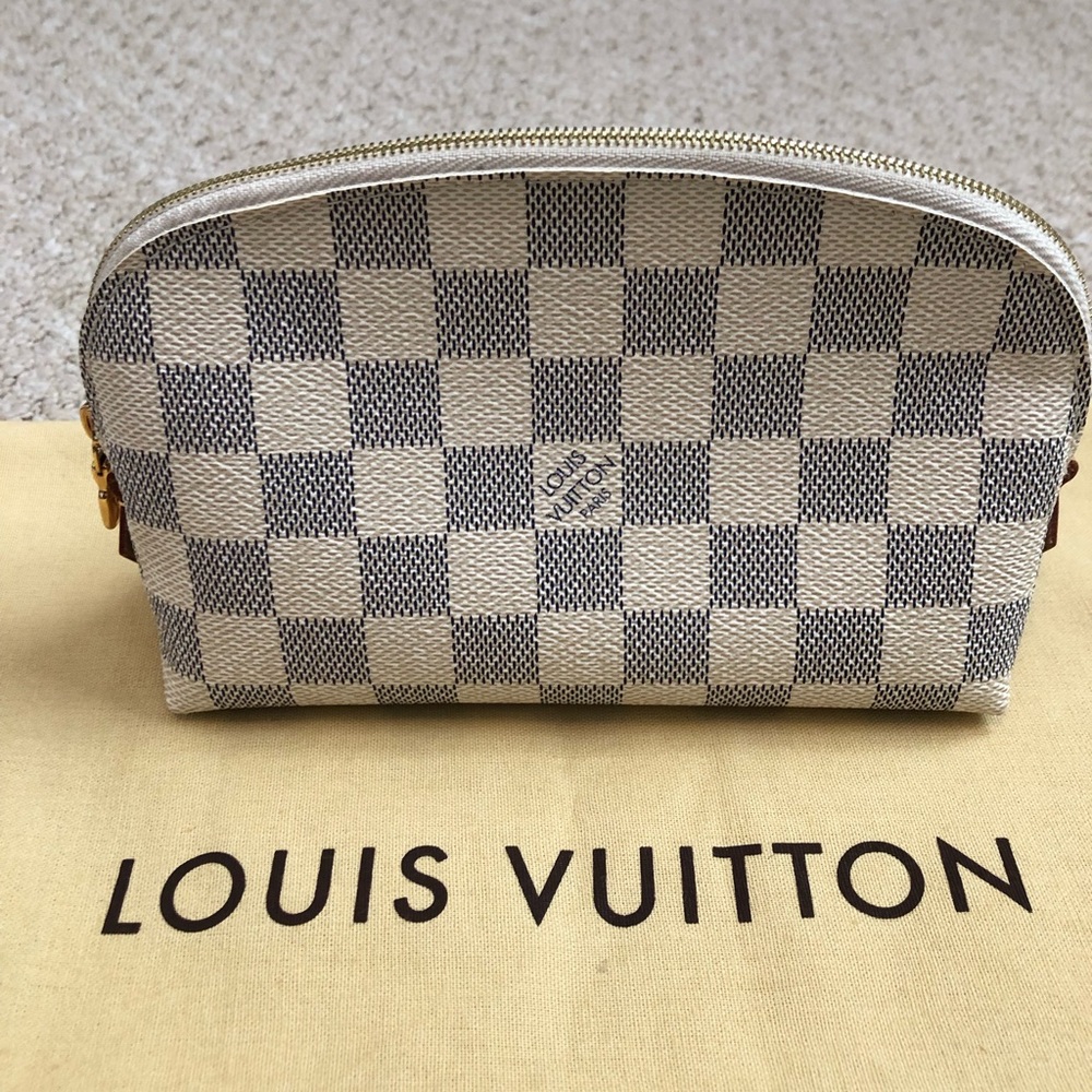 🤩 Louis Vuitton Damier Azur Cosmetic Pouch